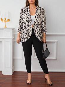 SHEIN LUNE Plus Allover Print Shawl Collar Ruched Sleeve Blazer - Black - View 4