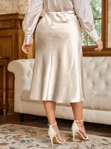 SHEIN Privé Talla grande Falda de talle alto de satén - Albaricoque - Ver 2