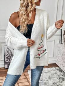 SHEIN Frenchy 聖誕樹刺繡落肩袖毛茸茸開襟衫 - 白色 - 查看 6