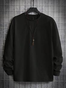 Manfinity RebelGame Men Solid Round Neck Tee - Black - View 1