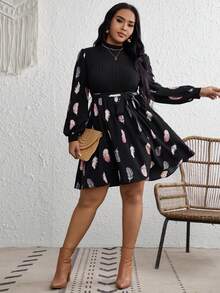 SHEIN VCAY 大尺寸羽毛印花束帶連身裙 - 彩色 - 查看 3