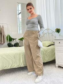 SHEIN MOD 大碼雞心領口褶邊T恤 - 淺灰色 - 查看 6