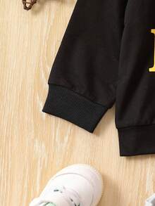男小童字母圖案撞色運動衫&拼接側邊接縫衛褲 - 黑色 - 查看 3
