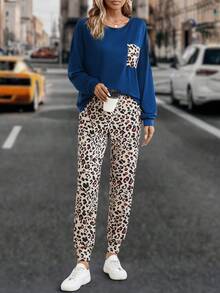 EMERY ROSE Leopard Print Pocket Patched Tee & Sweatpants - Multicolor - View 5