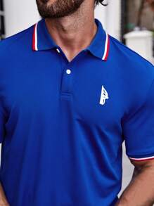 Manfinity Homme Men Graphic Contrast Trim Half Button Dress Polo Shirt, Cotton Royal Blue Golf Americana Style Shirt For Friends - Blue - View 7