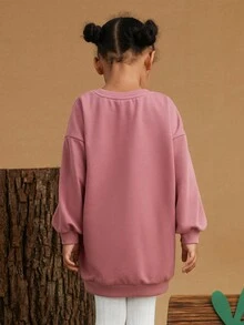 SHEIN X Masha and The Bear 女小童1入組卡通和字母圖案落肩袖運動衫 - 酒紅色 - 查看 2