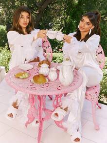 SHEIN X GiudiceGirls 毛绒装饰睡衣套装/睡衣套装 - 白色 - 查看 2