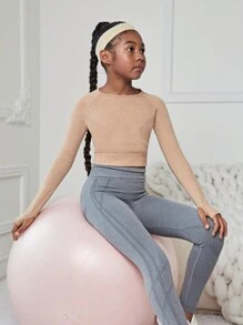 SHEIN Tween Girl Solid Crop Sports Tee With Thumb Hole - Coffee Brown - View 1