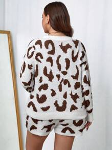 SHEIN Unity Plus Leopard Pattern Drop Shoulder Sweater & Knit Shorts - Multicolor - View 2