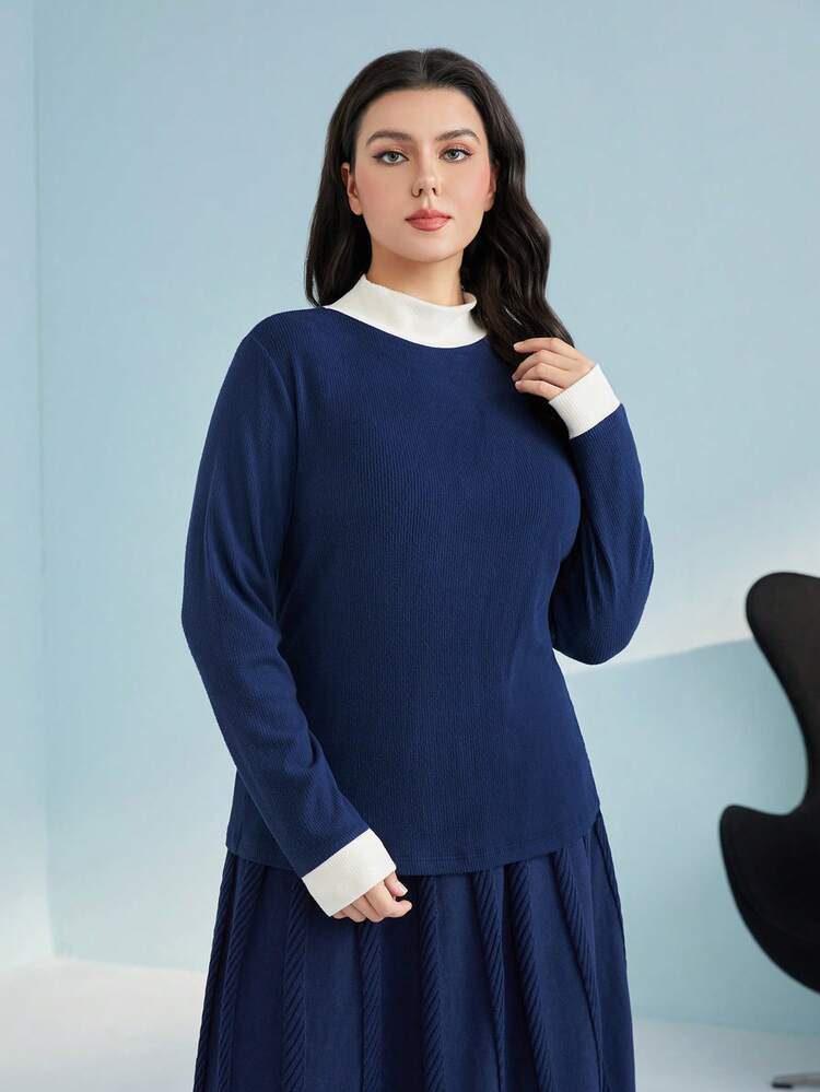 1pc Plus Contrast Trim Mock Neck Tee