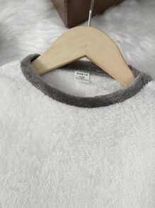 SHEIN Young Boy Contrast Binding Tee & Pants PJ Set - Multicolor - View 6