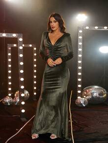 Missord Ruched Front Mermaid Hem Velvet Dress - Green - View 8