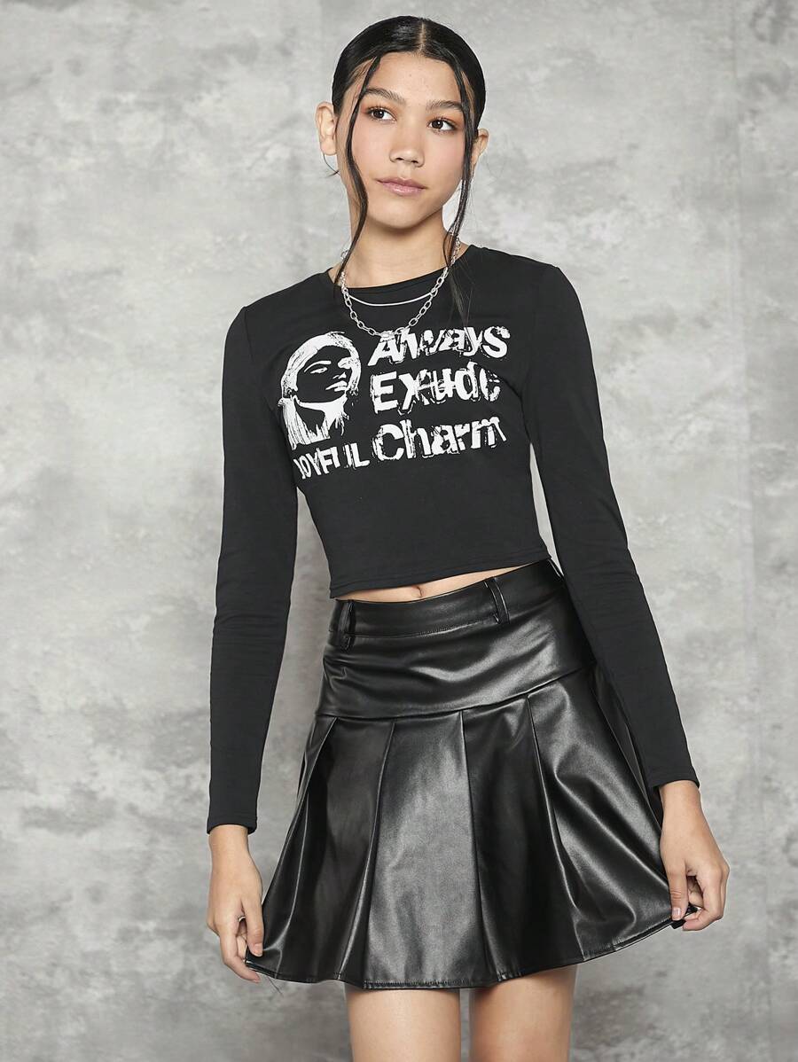 SHEIN Teen Girl Slogan and Figure Graphic Tee & PU Leather Pleated Skirt - Black - View 1