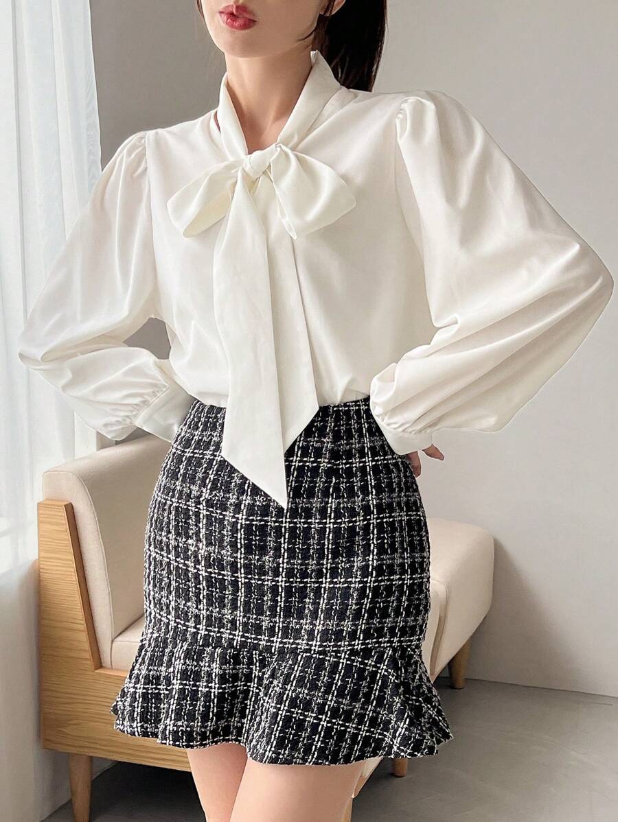 FRIFUL 纯色系带领灯笼袖衬衫，长袖上衣 - 白色 - 查看 1