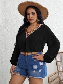 SHEIN VCAY Plus Contrast Geo Tape Lantern Sleeve Blouse - Black - View 4