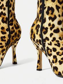 SheIn SXY 1 Pair Of Fashionable Boots - Yellow - View 5