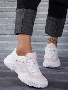 女性休閒運動鞋,老爹鞋,時尚厚鞋底,舒服的跑步和增加你的高度 - 白色 - 查看 1