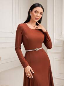 Modelyn 雙色百褶不對稱下擺洋裝不附腰帶 - 彩色 - 查看 5