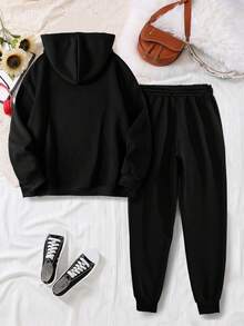 SHEIN EZwear Plus Letter Graphic Kangaroo Pocket Drawstring Hoodie & Sweatpants - Black - View 2