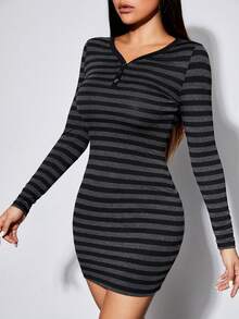 SHEIN PETITE 條紋印花前紐扣緊身洋裝 - 黑色 - 查看 4