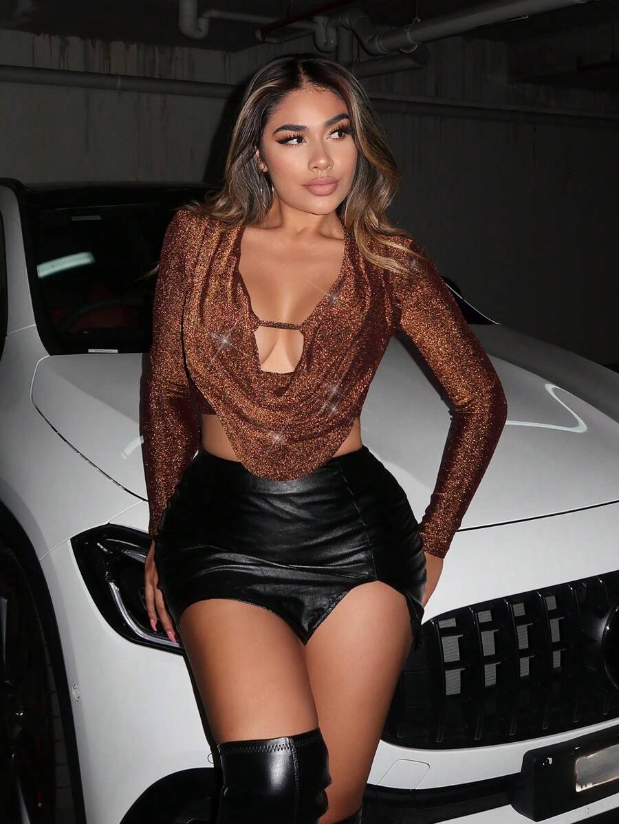 SHEIN SXY 空心圓領女士t恤,派對服裝、跨年服裝 - 棕色 - 查看 1