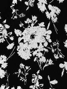 SHEIN Frenchy Floral Print A-line Skirt - Black - View 4