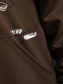 Manfinity EMRG Men Cartoon & Slogan Print Kangaroo Pocket Drawstring Hoodie - Brown - View 3