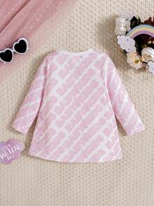 SHEIN Trẻ sơ sinh Cô gái Giải trí Mặc hàng ngày Dễ thương & Niềm vui Hoạt hình Nhân vật Mẫu In Vòng cổ Tay áo dài Đầm Đối với Nhà - Nhiều màu - Xem 2