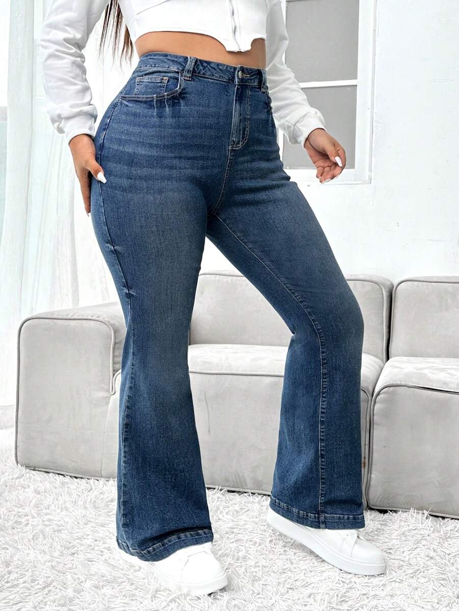 SHEIN EZwear Plus Flare Leg Jeans - Blue - View 1