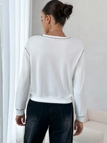 SHEIN Essnce 字母圖案頂針落肩袖短款運動衫 - 黑與白 - 查看 2