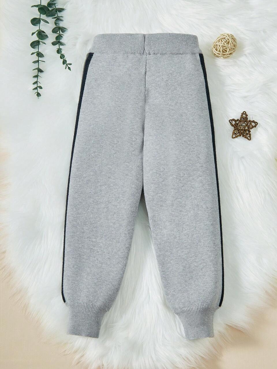 Young Boy Contrast Trim Knit Pants