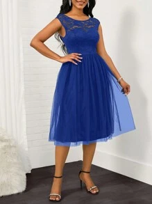 SHEIN Lady Contrast Lace Mesh Overlay Dress, Semi Formal Dress - Royal Blue - View 6
