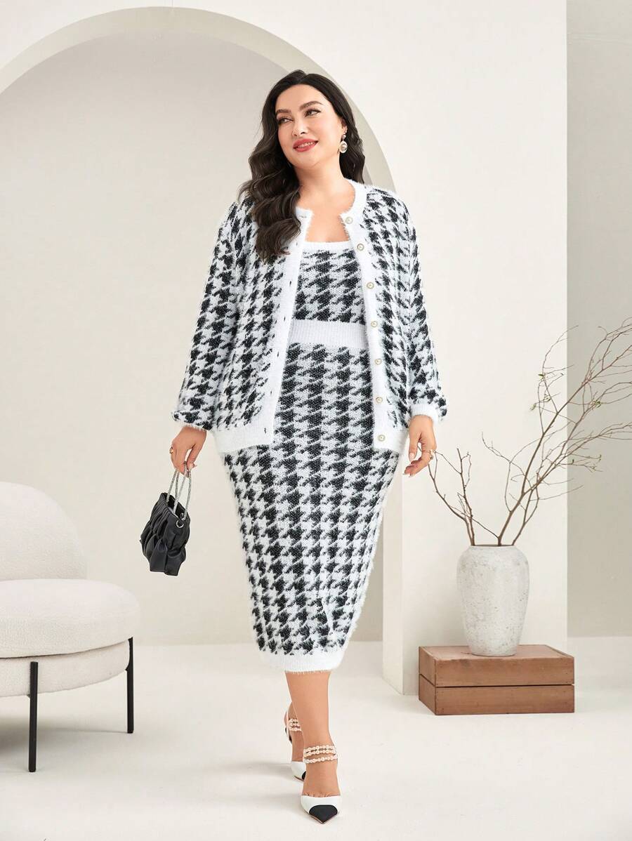 Modelyn Hơn 1 Miếng Đồ họa Houndstooth Thả vai Áo len Mở & 1 Miếng Váy len yếm - Đen và trắng - Xem 1