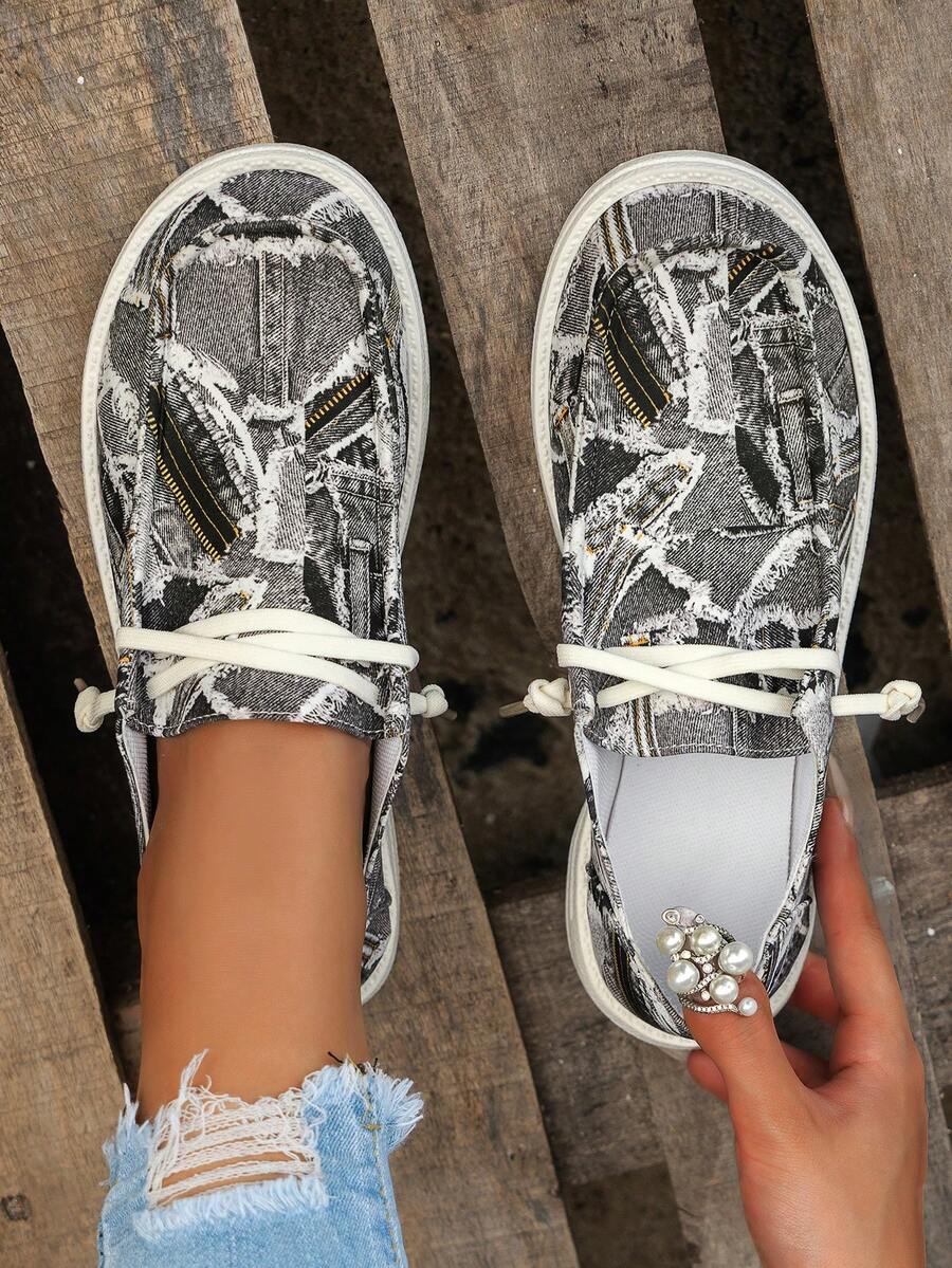 女士度假厚底休閒鞋,2023新品,女士牛皮厚底束口牛仔鞋,女士優雅厚底鞋帶鞋,女士時尚厚底拉鍊點綴鞋,女士趣味拼色平台鞋降價,女士拼色野外和休閒鞋 - 黑色 - 查看 1