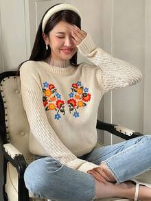 SHEIN Unity 花卉刺繡落肩袖套頭毛衣 - 杏色 - 查看 6