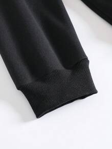 ROMWE MEN Goth Nam Mạng nhện & Đồ họa Khẩu hiệu Túi kangaroo Dây rút Áo hoodie ấm áp - màu đen - Xem 3