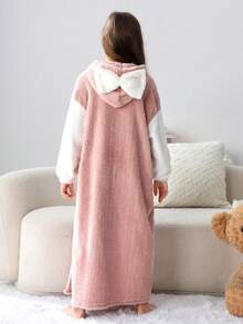 SHEIN 女大童撞色3D耳朵設計連帽毛茸茸衛衣洋裝 - 白色 - 查看 2