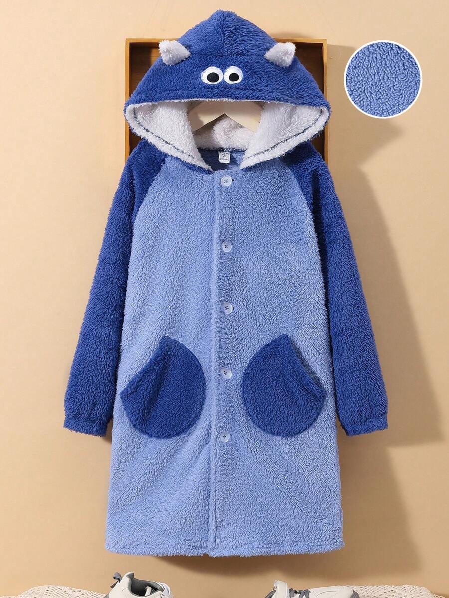 SHEIN Chico preadolescente Bata con bordado de dibujos animados de manga raglán con capucha con diseño de orejas 3D forro polar