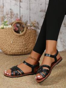 Sandales plates à brides croisées femme 2022, confortable couleur unie bout rond, polyvalentes et . Nouvelles sandales d'été décontractées, légères, avec lanières ouvertes