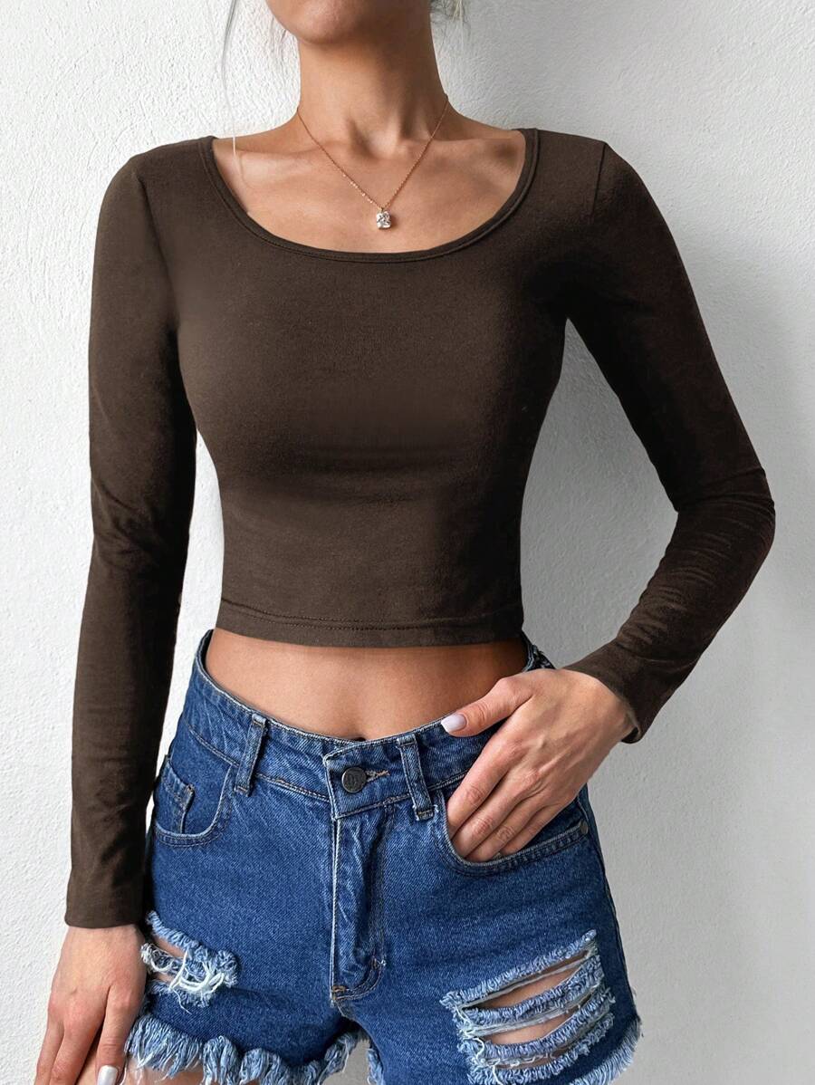 Camiseta crop unicolor de cuello scoop - Camel - Ver 1