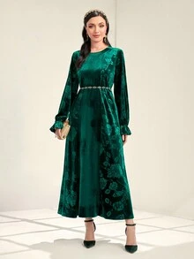 Al Najma Flounce Sleeve Velvet Kafta Dress Without Belt - Dark Green - View 4
