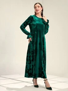 Al Najma Flounce Sleeve Velvet Kafta Dress Without Belt - Dark Green - View 3