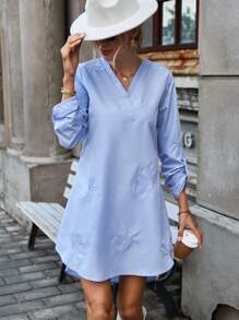 GENKIRA Floral Embroidery Roll Tab Sleeve Dress Without Belt - Biru - View 1