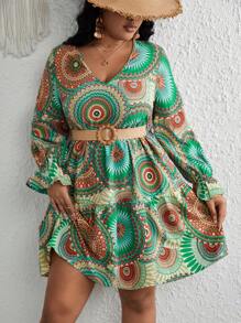 SHEIN VCAY Talla grande Vestido con estampado de mándala de manga con volante bajo con fruncido sin cinturón - Multicolor - Ver 2