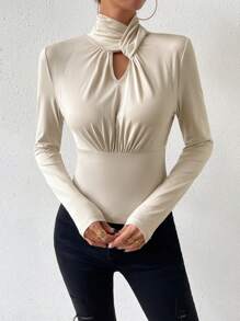 Chiquease Chất rắn Mặt trước xoắn Áo thun - Màu be - Xem 4