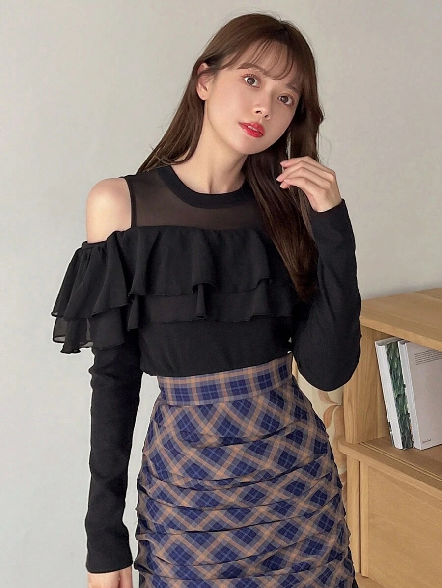 FRIFUL 網紗拼接挖肩荷葉邊T恤 - 黑色 - 查看 1
