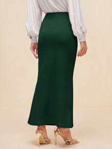 Modelyn Button Detail Mermaid Hem Skirt - Dark Green - View 2