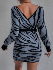 SHEIN Privé Mô hình sọc ngựa vằn tay cánh Bọc Thắt lưng Đầm Áo len - Màu xanh lam - Xem 2