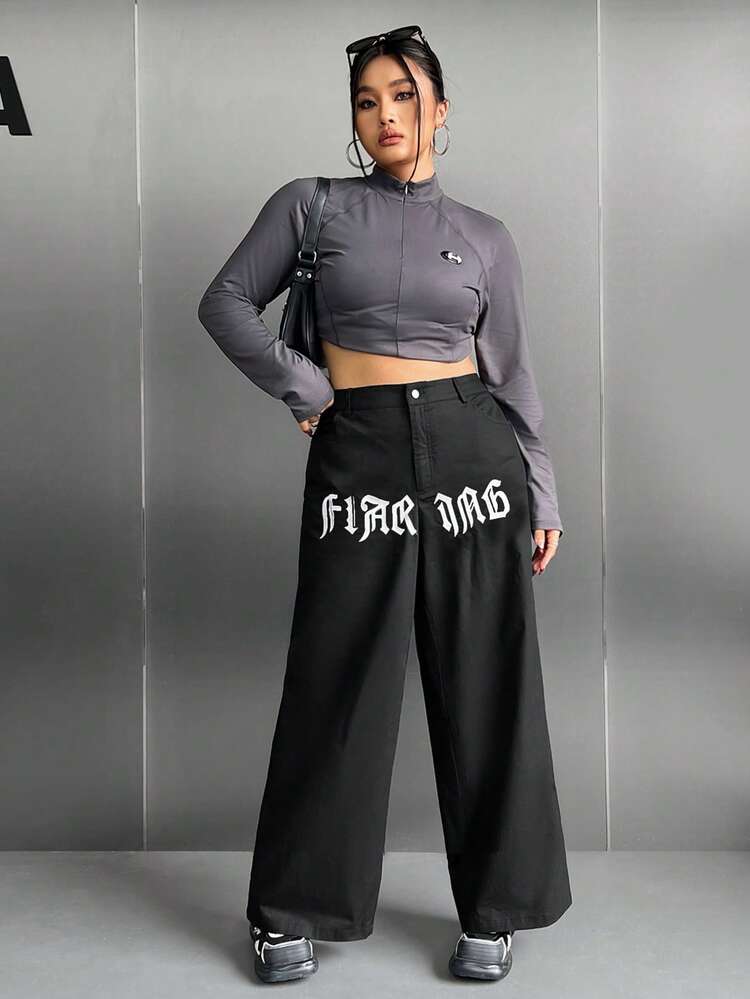 Plus Letter Graphic Wide Leg Pants