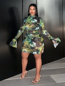 Slaydiva Sexy Basic - Stretch Knitted Mesh Slim Fit Green Printed Plus Size Dress With Flared Sleeves - Green - View 3